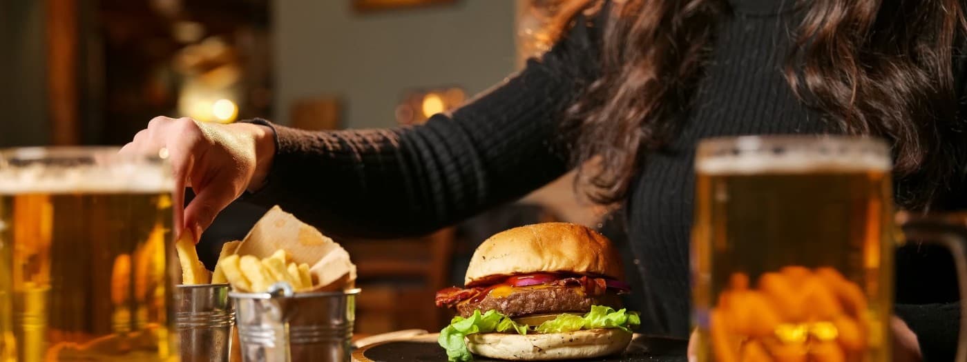 REV IT UP Bar and Grill