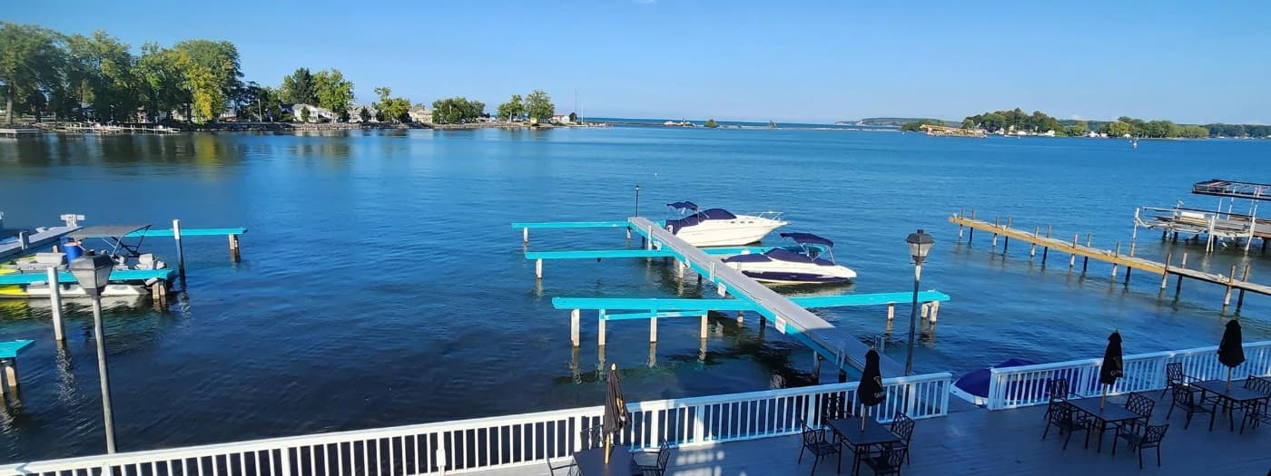 Docks Waterfront Restaurant and Lounge